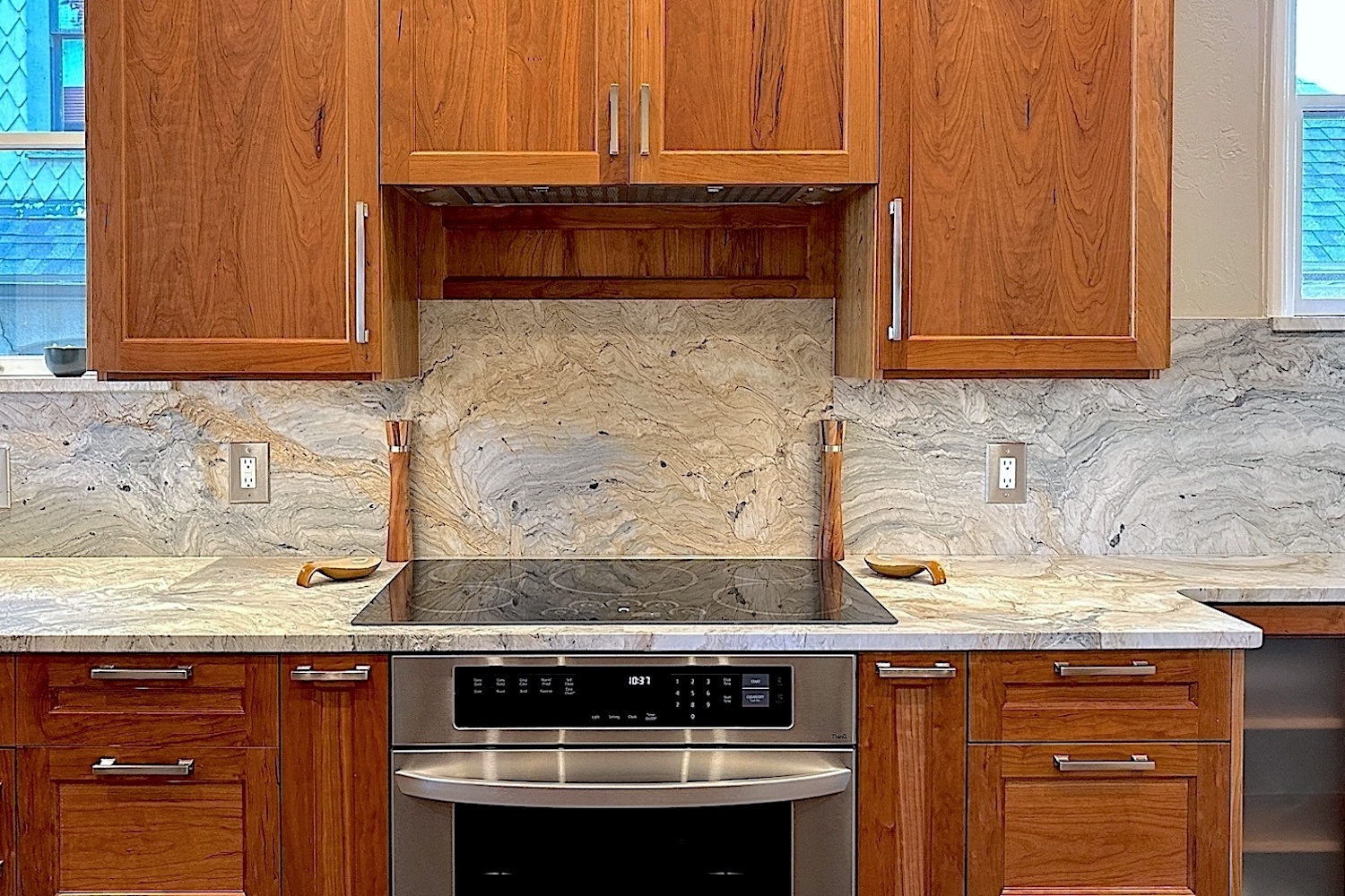 Calacatta Oro - Counter & Backsplash 2